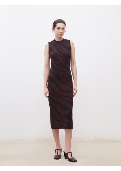Dik Yaka Desenli Kadın Triko Elbise fiyatları