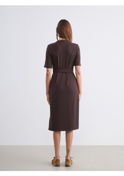 Bisiklet Yaka Kuşaklı Elbise fırsatları