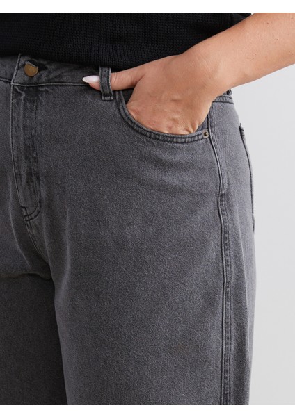 Büyük Beden Balloon Fit Kadın Jean Pantolon modelleri