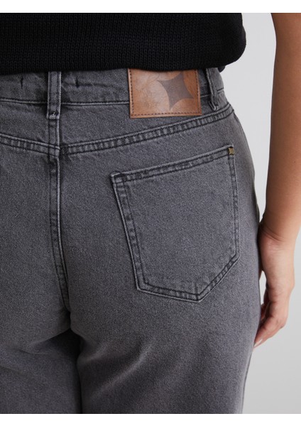 Büyük Beden Balloon Fit Kadın Jean Pantolon fırsatları