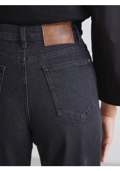 Balloon Fit Kadın Jean Pantolon fırsatları