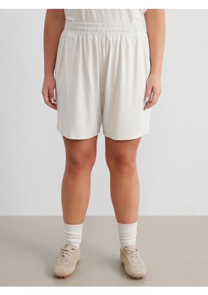 Beli Lastikli Modal Karışımlı Kadın Şort fiyatları