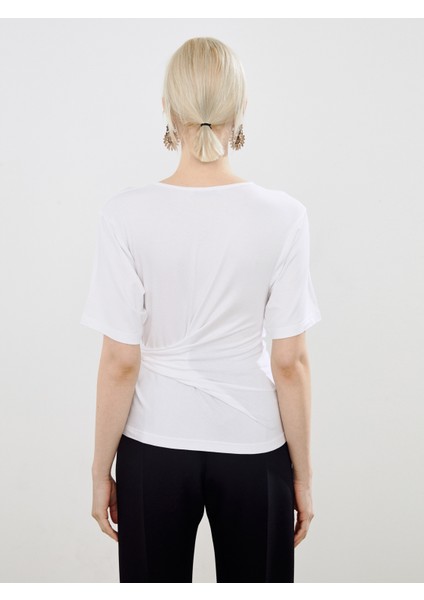 Bisiklet Yaka Büzgülü Kadın Tişört fırsatları
