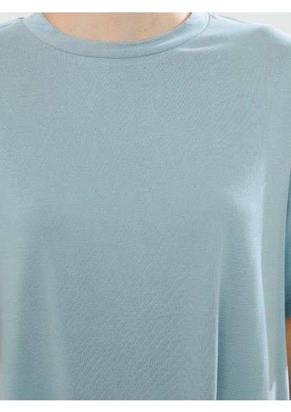 Bisiklet Yaka Modal Karışımlı Kadın Tişört modelleri