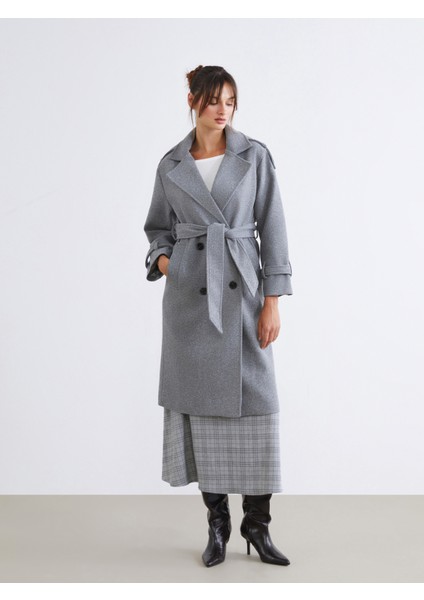 Kruvaze Yaka Kadın Kaşe Kaban