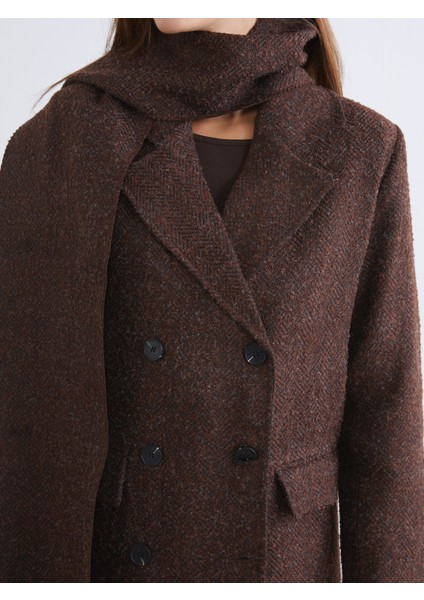 Kruvaze Yaka Atkılı Kadın Kaban modelleri