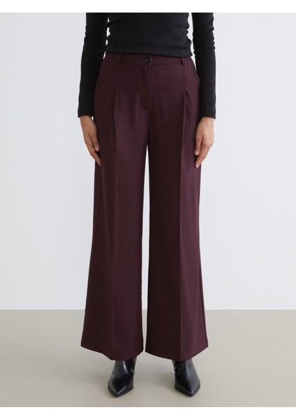 Loose Fit Geniş Paça Kadın Pileli Pantolon fiyatları