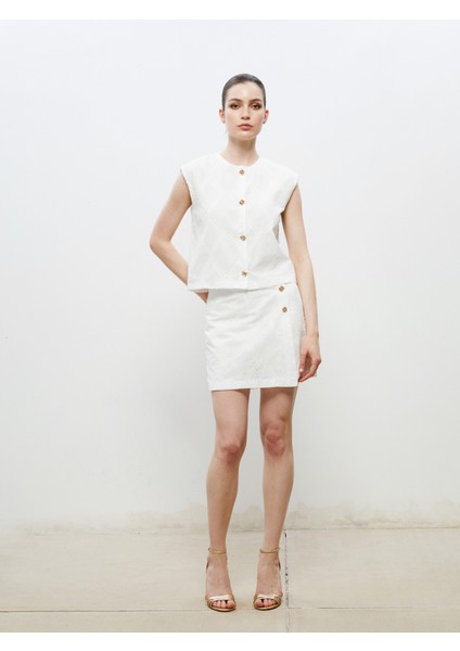 Beli Fermuarlı Ajurlu Brode Kadın Şort Etek