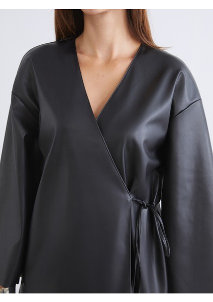 Kruvaze Yaka Deri Görünümlü Kadın Kimono modelleri