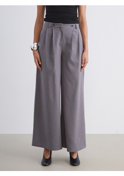 Geniş Paça Pileli Kadın Pantolon fırsatları