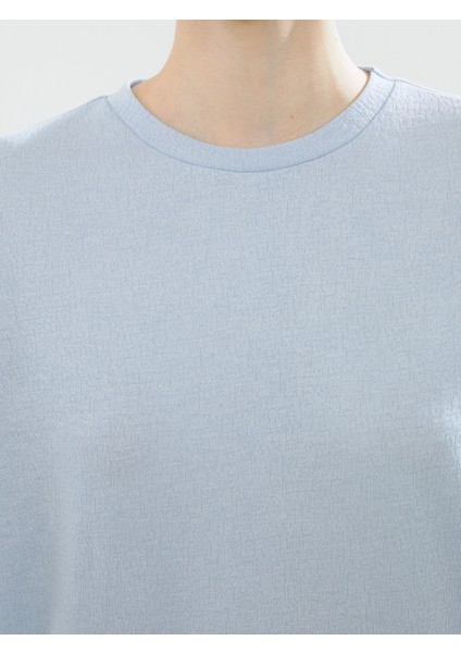 Bisiklet Yaka Kadın Tişört modelleri