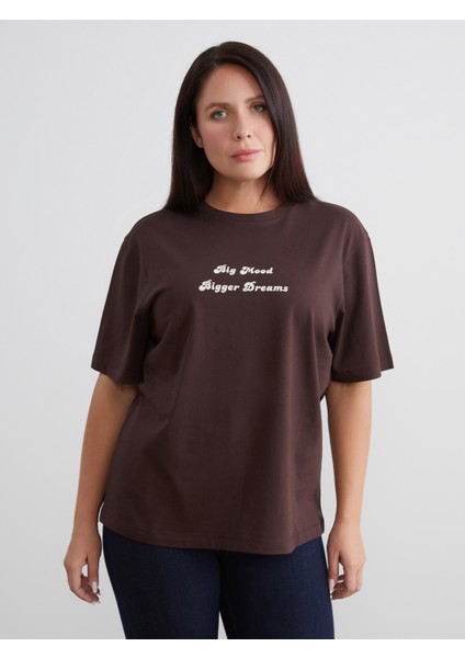 Büyük Beden Bisiklet Yaka Baskılı Kadın Tişört