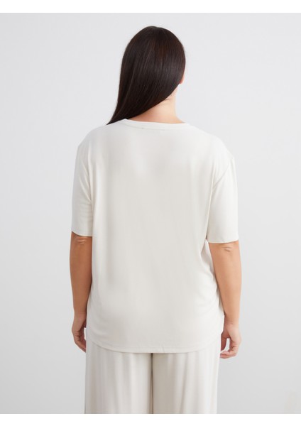 Büyük Beden Modal Karışımlı Kadın Tişört fırsatları