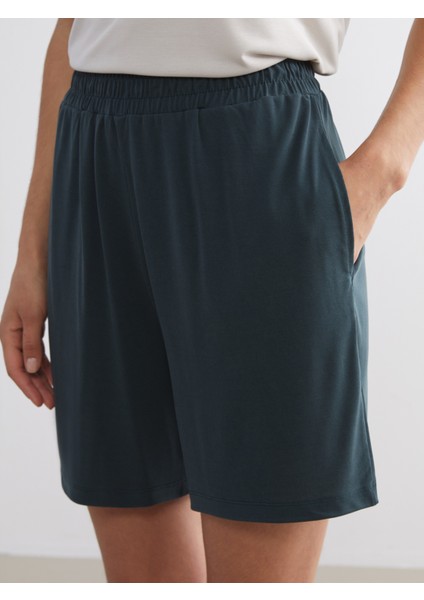 Beli Lastikli Kadın Şort