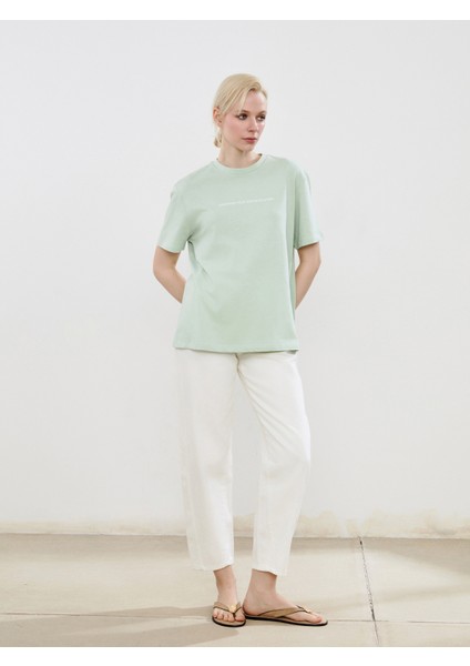 Bisiklet Yaka Baskılı Oversize Kadın Tişört fiyatları