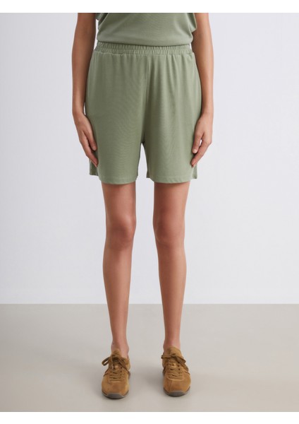 Beli Lastikli Kadın Şort fiyatları