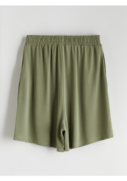 Beli Lastikli Kadın Şort indirimleri