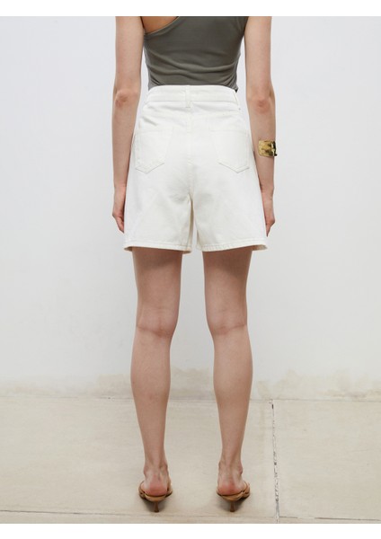 Loose Fit Kadın Jean Şort fırsatları