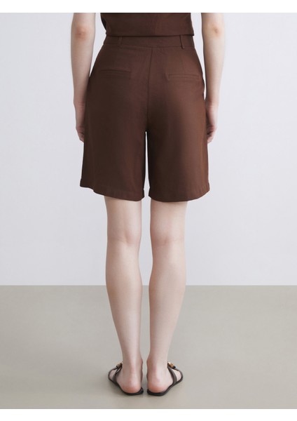 Loose Fit Keten Karışımlı Kadın Pileli Şort fırsatları
