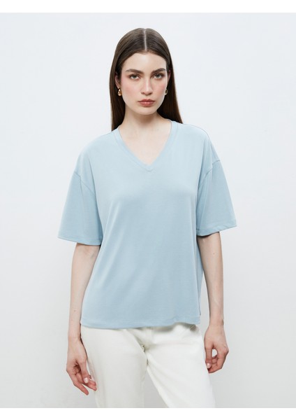 V Yaka Modal Karışımlı Kadın Tişört