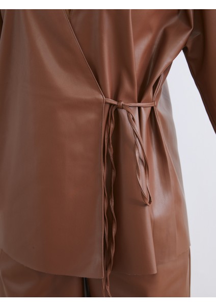 Kruvaze Yaka Deri Görünümlü Kadın Kimono modelleri