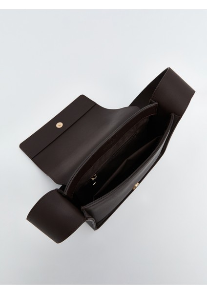 Deri Görünümlü Kadın Omuz Çantası