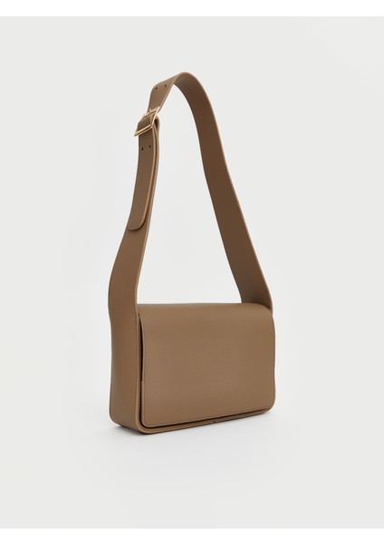 Deri Görünümlü Kadın Omuz Çantası modelleri