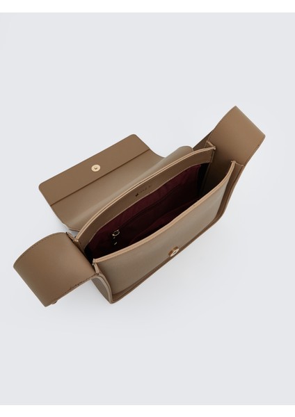 Deri Görünümlü Kadın Omuz Çantası indirimleri