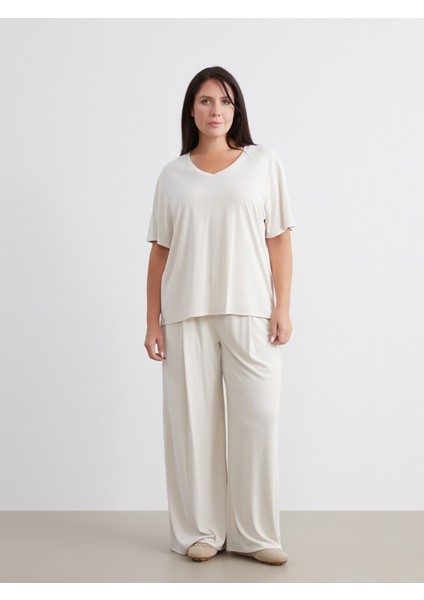 Büyük Beden V Yaka Modal Karışımlı Kadın Tişört fiyatları