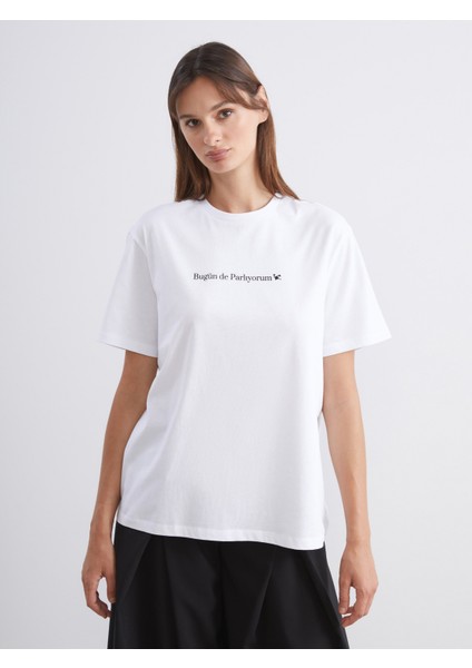 Bisiklet Yaka Slogan Baskılı Oversize Kadın Tişört