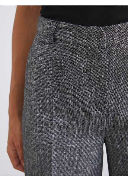 Loose Fit Geniş Paça Kadın Pantolon modelleri