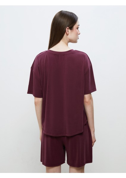 V Yaka Modal Karışımlı Oversize Kadın Tişört fırsatları