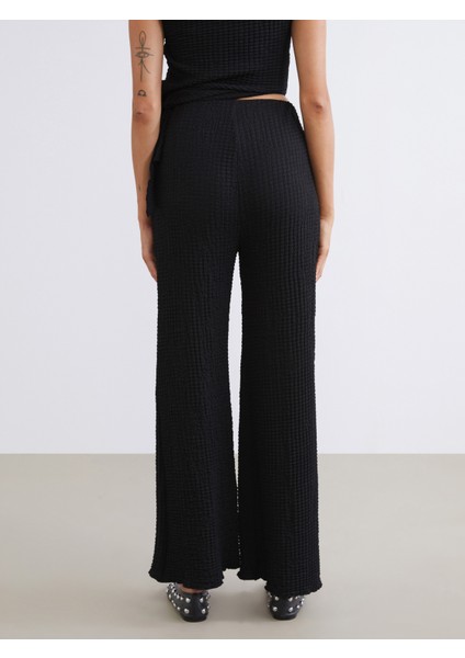 Beli Lastikli Dokulu Kadın Pantolon fırsatları