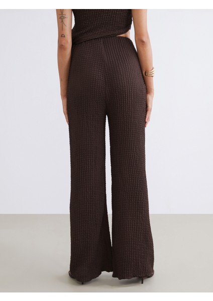 Beli Lastikli Dokulu Kadın Pantolon fırsatları