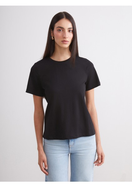 Bisiklet Yaka Kadın Tişört 2'li modelleri