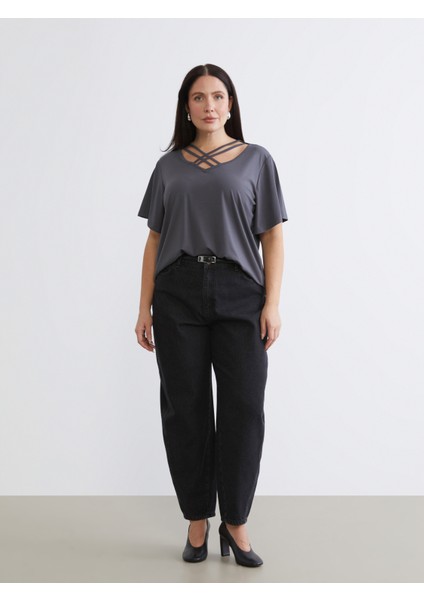 Büyük Beden V Yaka Kadın Tişört fiyatları