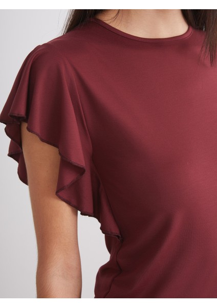 Bisiklet Yaka Kadın Tişört modelleri