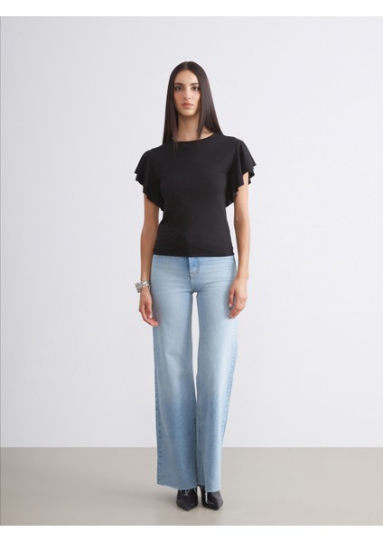 Bisiklet Yaka Kadın Tişört fiyatları