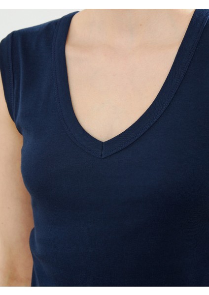 V Yaka Kadın Atlet modelleri