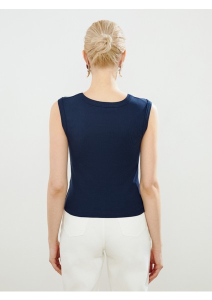 V Yaka Kadın Atlet fırsatları