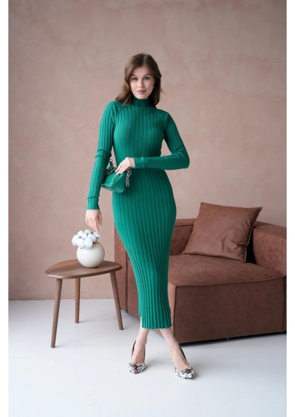 Kadın Elbise Dik Yaka Triko Midi Boy Elbise Zümrüt - 10262