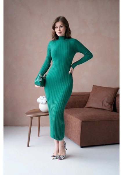 Kadın Elbise Dik Yaka Triko Midi Boy Elbise Zümrüt - 10262 modelleri