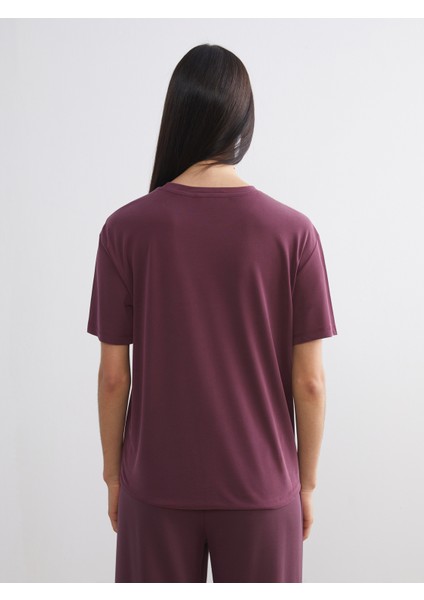 Modal Karışımlı Oversize Kadın Tişört fırsatları