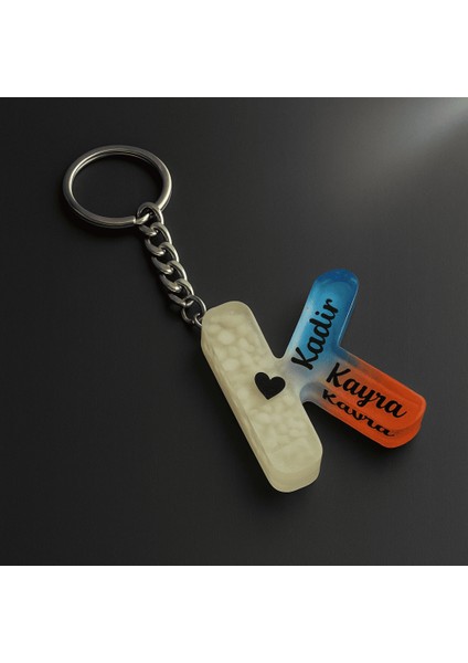 K Harfi - Kişiye Özel - Epoksi Reçine Anahtarlık - El Yapımı - Çelik Tokalı indirimleri