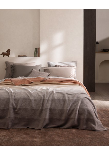 Thauzon Çift Kişilik Jakarlı Pamuklu Battaniye - Renkli