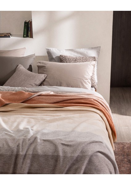 Thauzon Çift Kişilik Jakarlı Pamuklu Battaniye - Renkli fiyatları