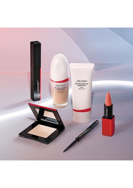 Revitalessence Primer-Parlak Bitişli Cilt Bakım Etkili Makyaj Bazı 30 ml fırsatları