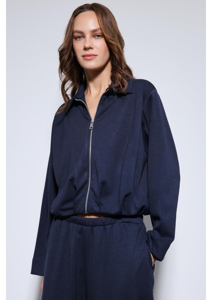 Lacivert Volümlü Ceket ve Paça Lastikli Eşofman Takım fırsatları