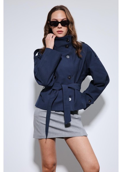 Lacivert Dik Yaka Kruvaze Trençkot indirimleri