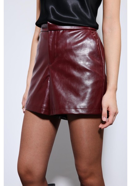 Bordo Yüksek Bel Suni Deri Şort